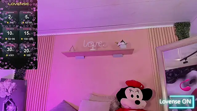 Czat XXX na żywo – Winnie_cutee