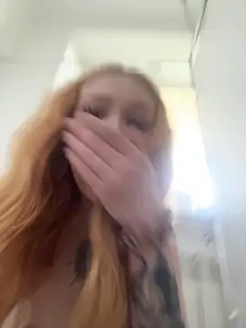 EliteBitch live XXX chat