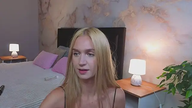 Chatroom XXX en direct de SerenaCrystall