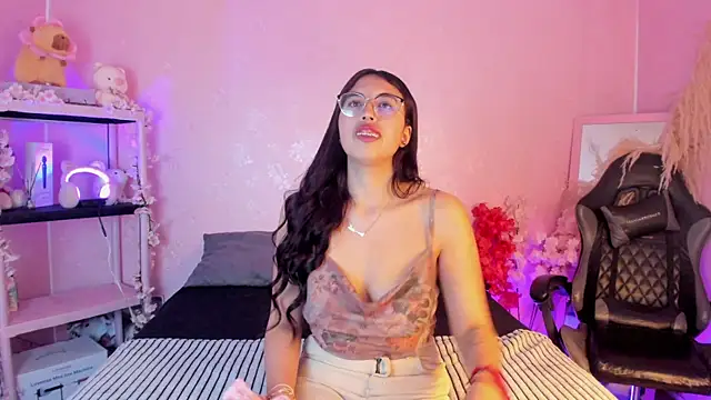 Valk_submissive Adlı Modelin Canlı XXX Sohbeti