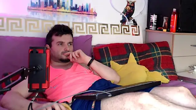 KingOfSinRO69 Show Webcam