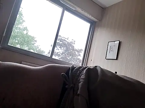 Perv10 Show in webcam