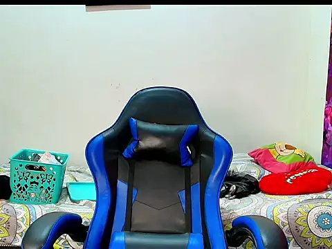 XXX chat uživo modela Karol_naughty