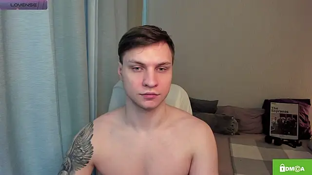 handsome_guy01 webcam show