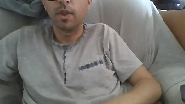 عرض كام RikCum4u