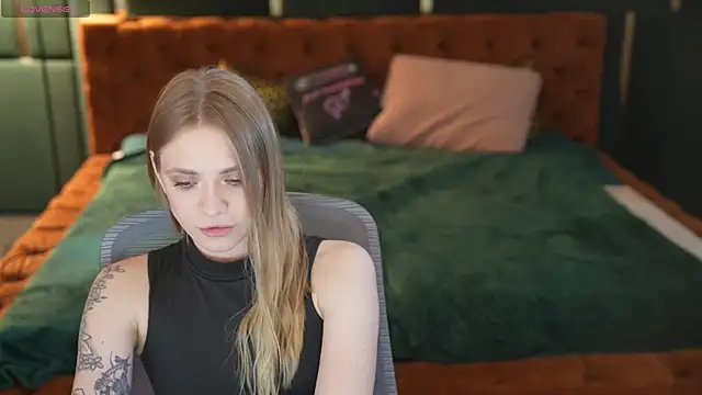 XXX chat uživo modela Angy_Netal