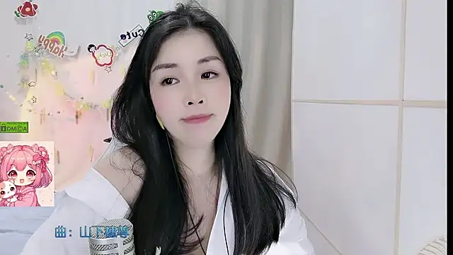 HK_angelchloe élő XXX-chatje