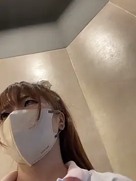 Lina-Xuka81 Live XXX-Chat