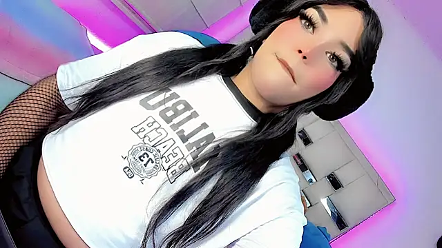 Alannys_xHotx – Kamerová šou