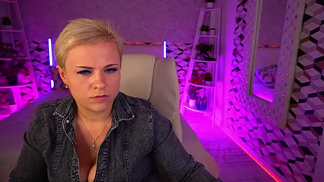 CrystalVibe – Naživo XXX chat