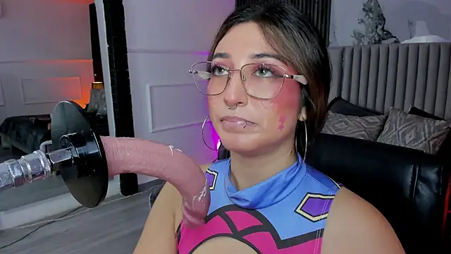 XXX chat uživo modela Gabrielakassi