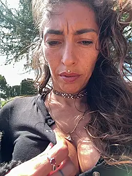 Czat XXX na żywo – Lalla_Amani