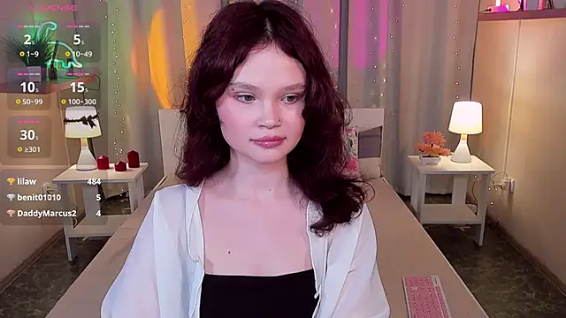 دردشة EmilyChaves الجنسية المباشرة