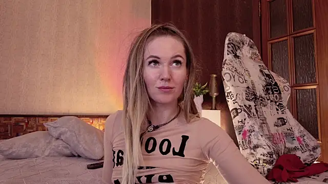 Hello_Lisha Chat XXX in diretta