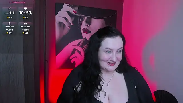 QueenOfHaze Live XXX Chat