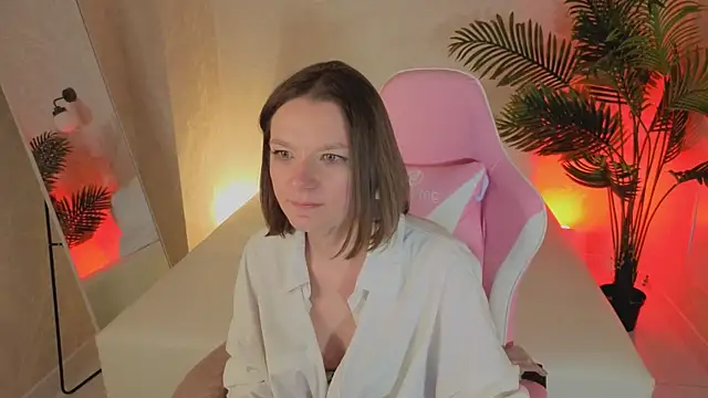 kira_hatti Live XXX Chat