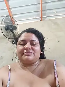Dirty-violeta_19n Webbikameraesitys