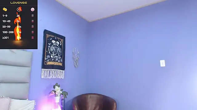 simona_villareal_: онлайн-секс-чат