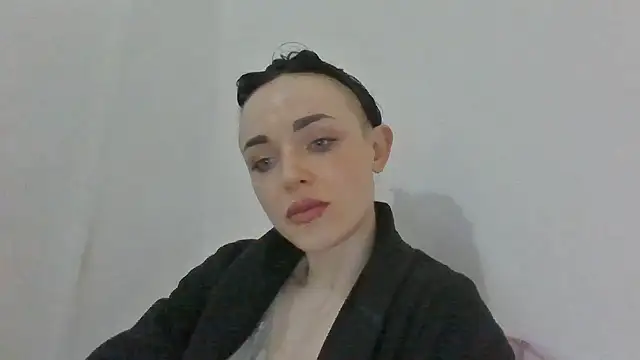 Trinsy_Love 라이브 XXX 채팅