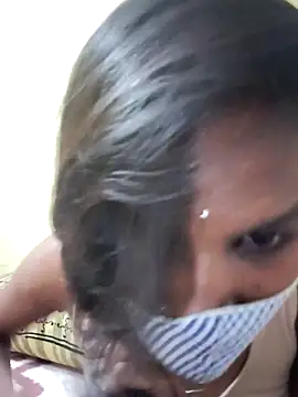 Chat XXX en directo de Shreya-telugupilla