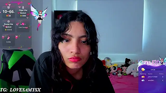 LovelyamyyのライブXXXチャット