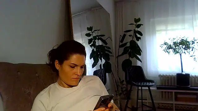 Chatroom XXX en direct de Ms-Lust1-