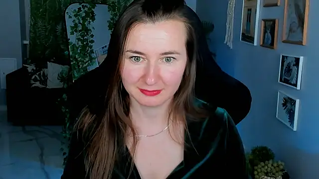 Chatroom XXX en direct de Golden_Dragon