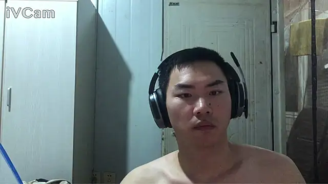 dyjdddttj 现场XXX聊天