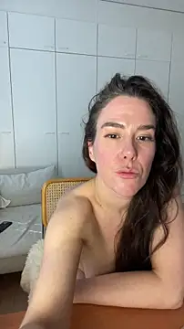 MilkyHoneyLullabies' Live XXX Chat