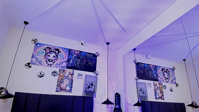 SabrinaV_ Live XXX Chat