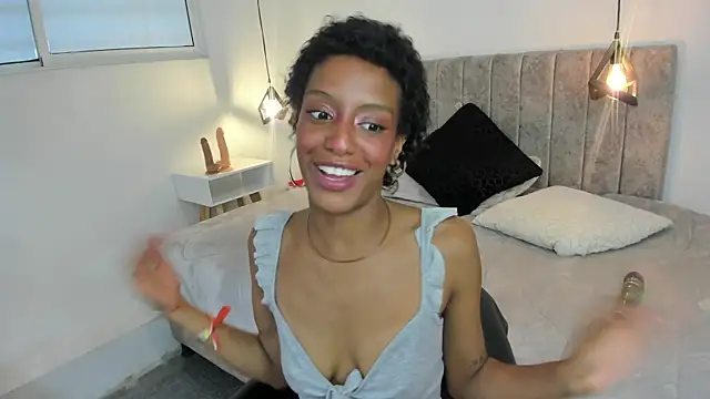 Zia_Green Chat XXX in diretta