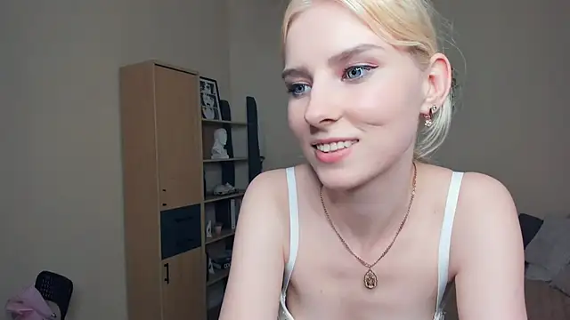 LaynePingitore's Live XXX Chat