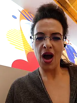 RebeccaNoble Chat XXX in diretta