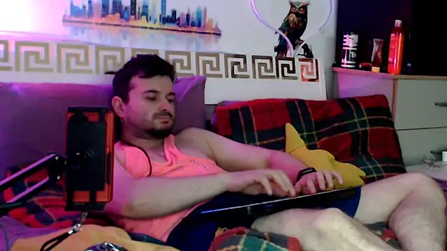 Pokazy przed kamerką – KingOfSinRO69