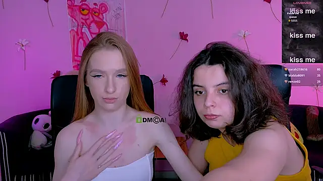 doll_vey élő XXX-chatje