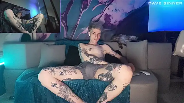 davesinner Adlı Modelin Canlı XXX Sohbeti