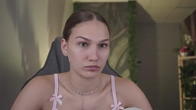 Czat XXX na żywo – Sweet_Emilya