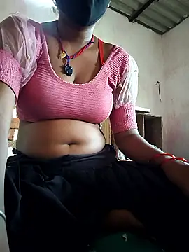 Pokazy przed kamerką – Riyakumari_hot66