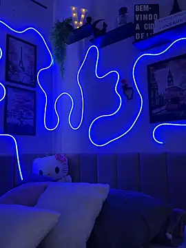 Chat +18 de vivicortez ao vivo
