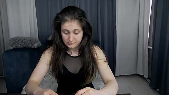 Czat XXX na żywo – Holliy_Cooper