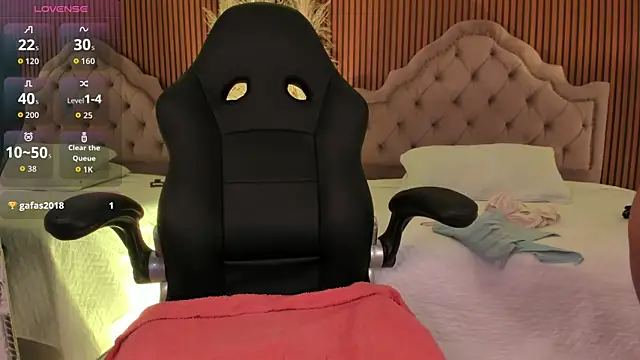 CarolineFyre's Live XXX Chat