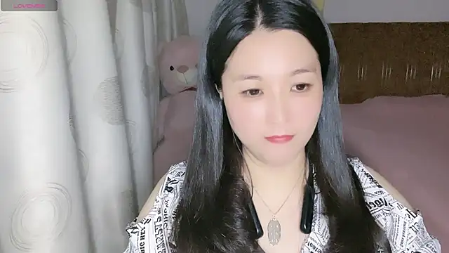 Živý XXX chat D-Misslu