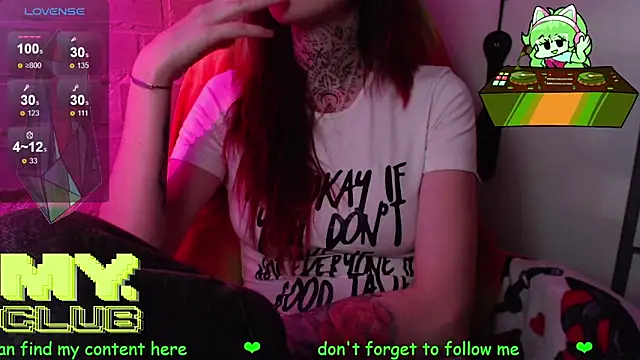 Chat XXX en directo de Witch_Emma