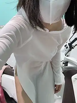 Nana-19 网络视讯表演