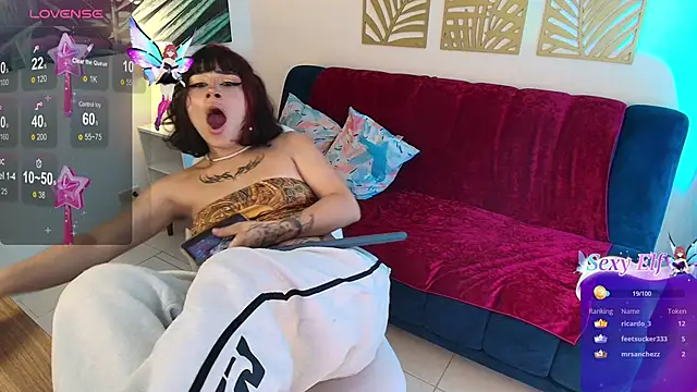 ela_boop's Live XXX Chat