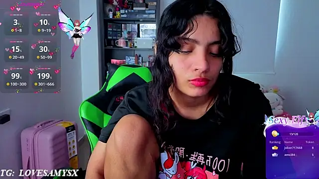Lovelyamyy – Live XXX-chat