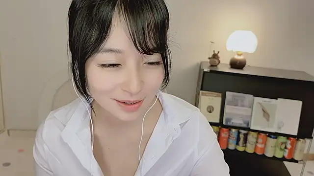 Onechestnut Chat XXX in diretta