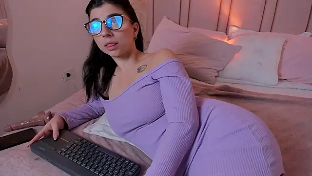 anntonella_watson Adlı Modelin Canlı XXX Sohbeti
