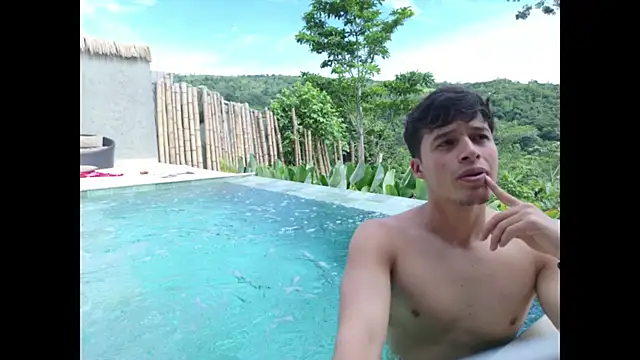 NaugthyCoupleX_ webcam show