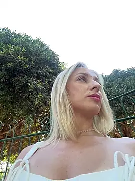 VikaBunny1 Chat XXX in diretta